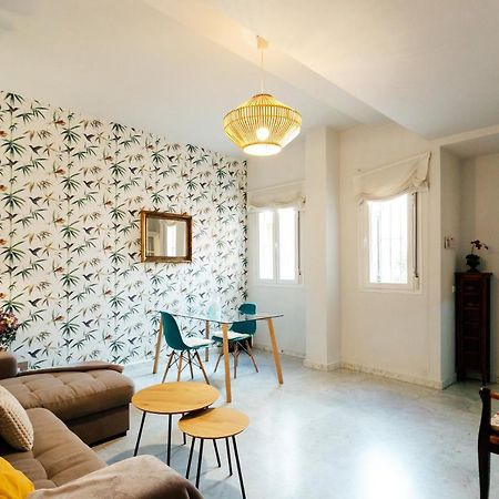 Chic By The Cathedral Apartamento Sevilha Exterior foto