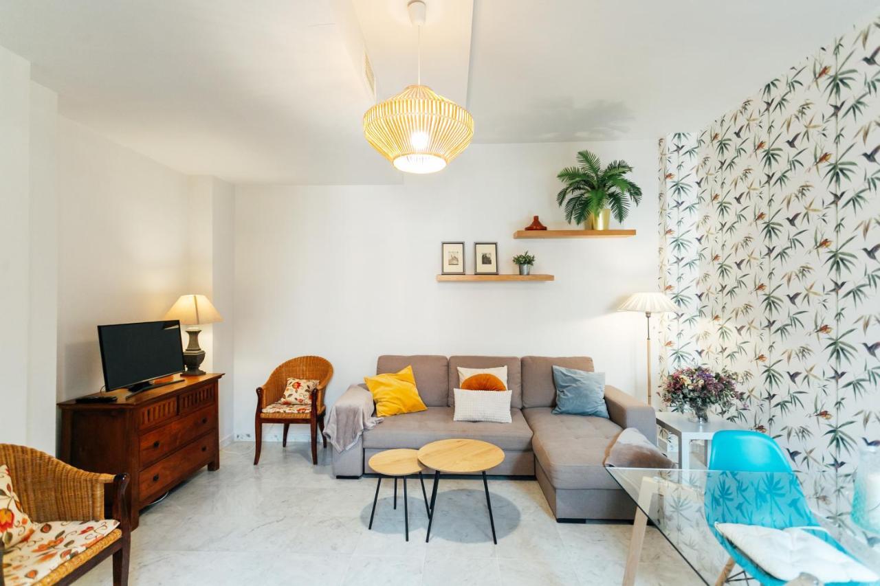 Chic By The Cathedral Apartamento Sevilha Exterior foto