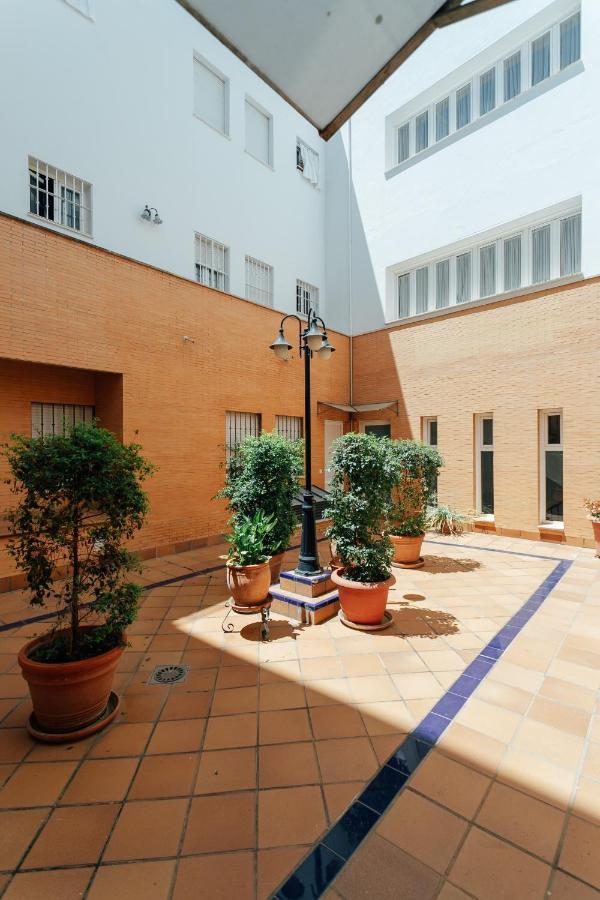 Chic By The Cathedral Apartamento Sevilha Exterior foto